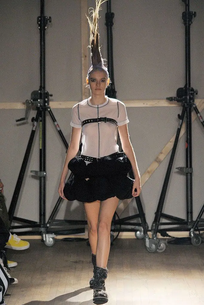 t a o 2010年春夏コレクション LOOK 1