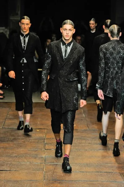 コムデギャルソンオムプリュス 2012春夏 LOOK 40 / VIEW 2