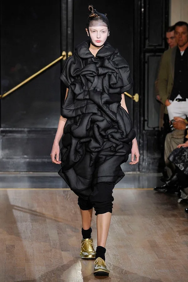コムデギャルソン 2010秋冬 LOOK 23