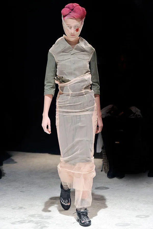 コムデギャルソン 2009秋冬 LOOK 20