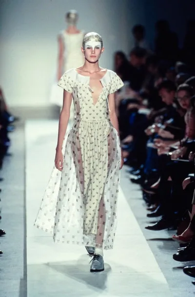 コムデギャルソン 2002春夏 LOOK 8