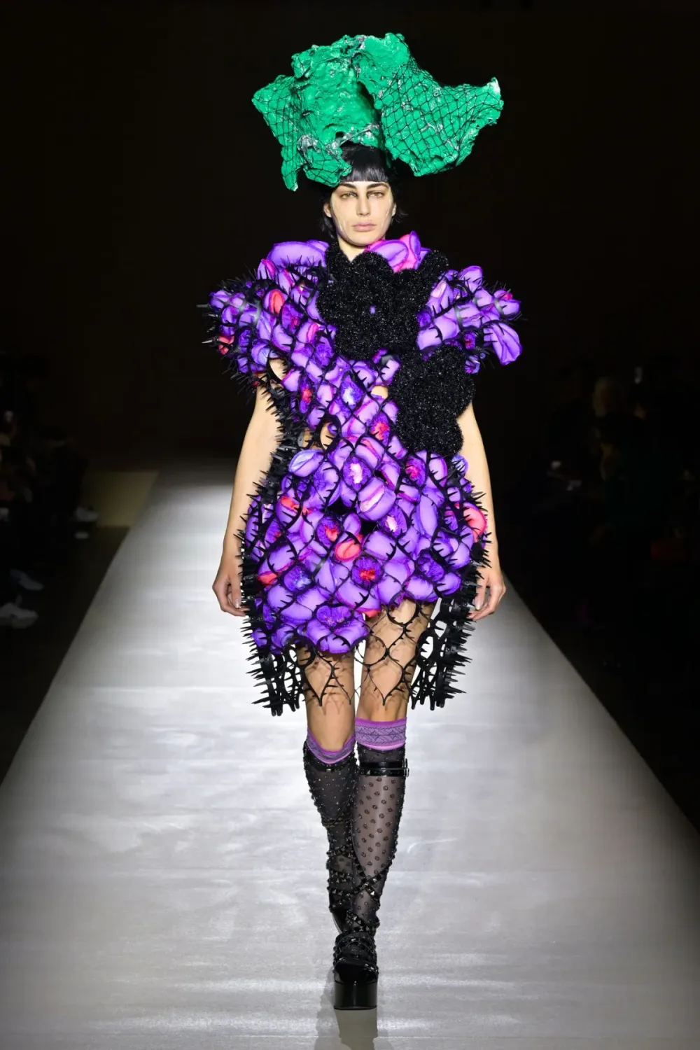 ノワールケイニノミヤ 2023年秋冬 LOOK 6