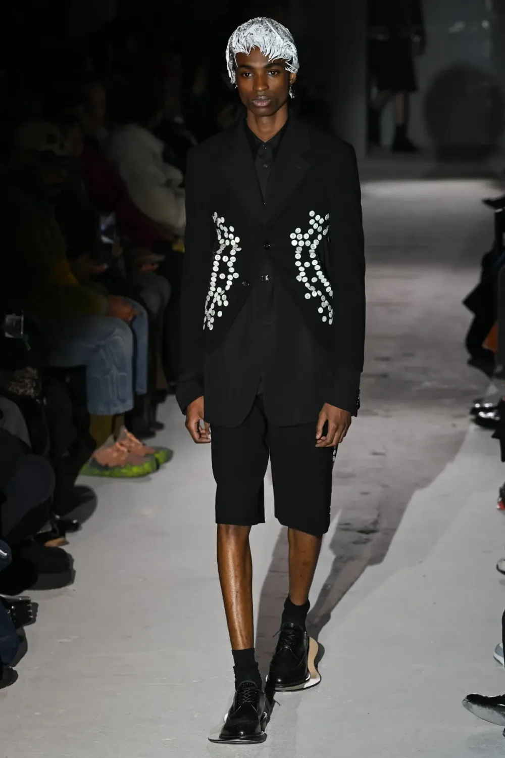 コムデギャルソンオムプリュス 2024年秋冬 LOOK 9