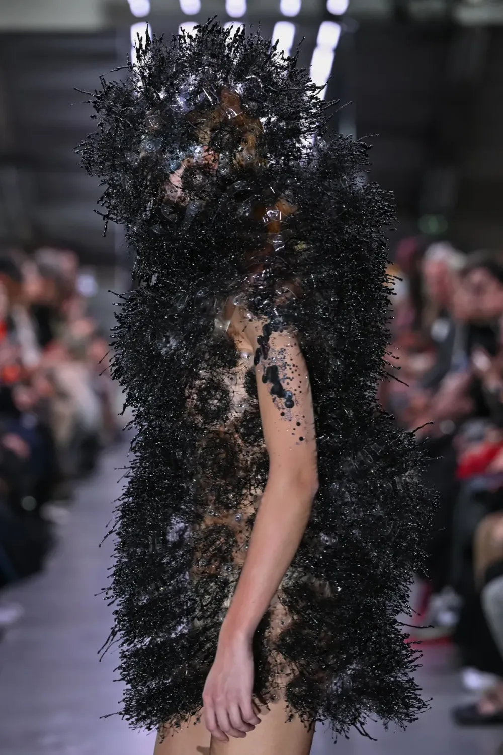 ノワールケイニノミヤ 2024年春夏 LOOK 19 / VIEW 3