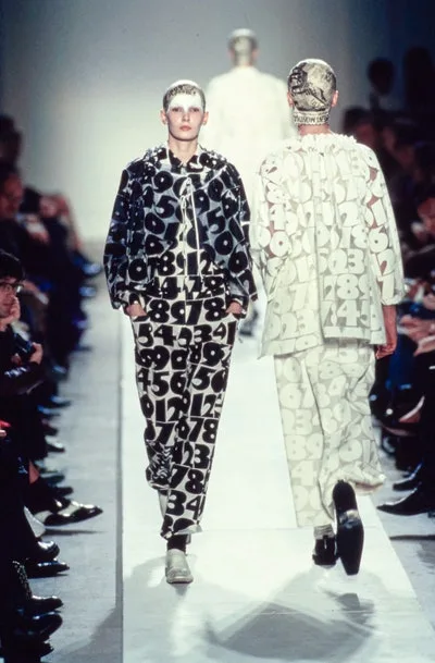 コムデギャルソン 2002春夏 LOOK 19