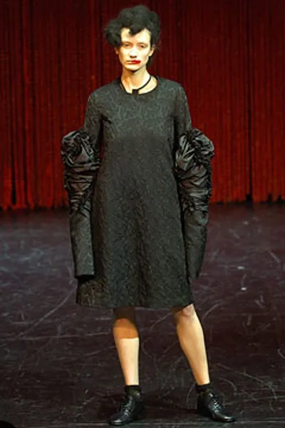 コムデギャルソン 2004秋冬 LOOK 15
