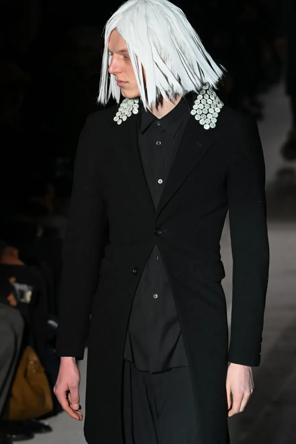 コムデギャルソンオムプリュス 2024年秋冬 LOOK 30 / VIEW 2