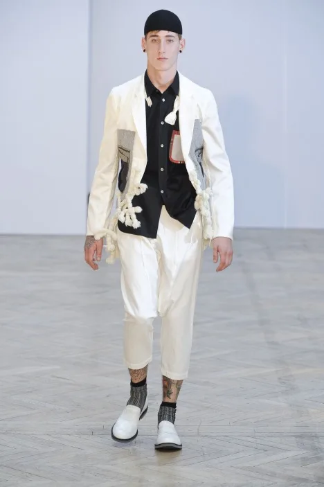 コムデギャルソンオムプリュス 2010春夏 LOOK 36