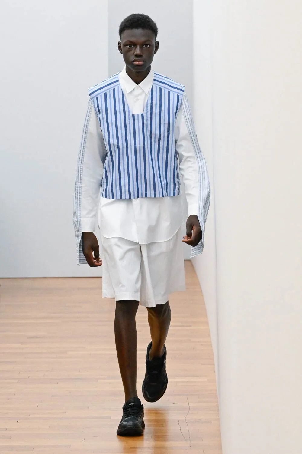 コムデギャルソンシャツ 2024年春夏 LOOK 33