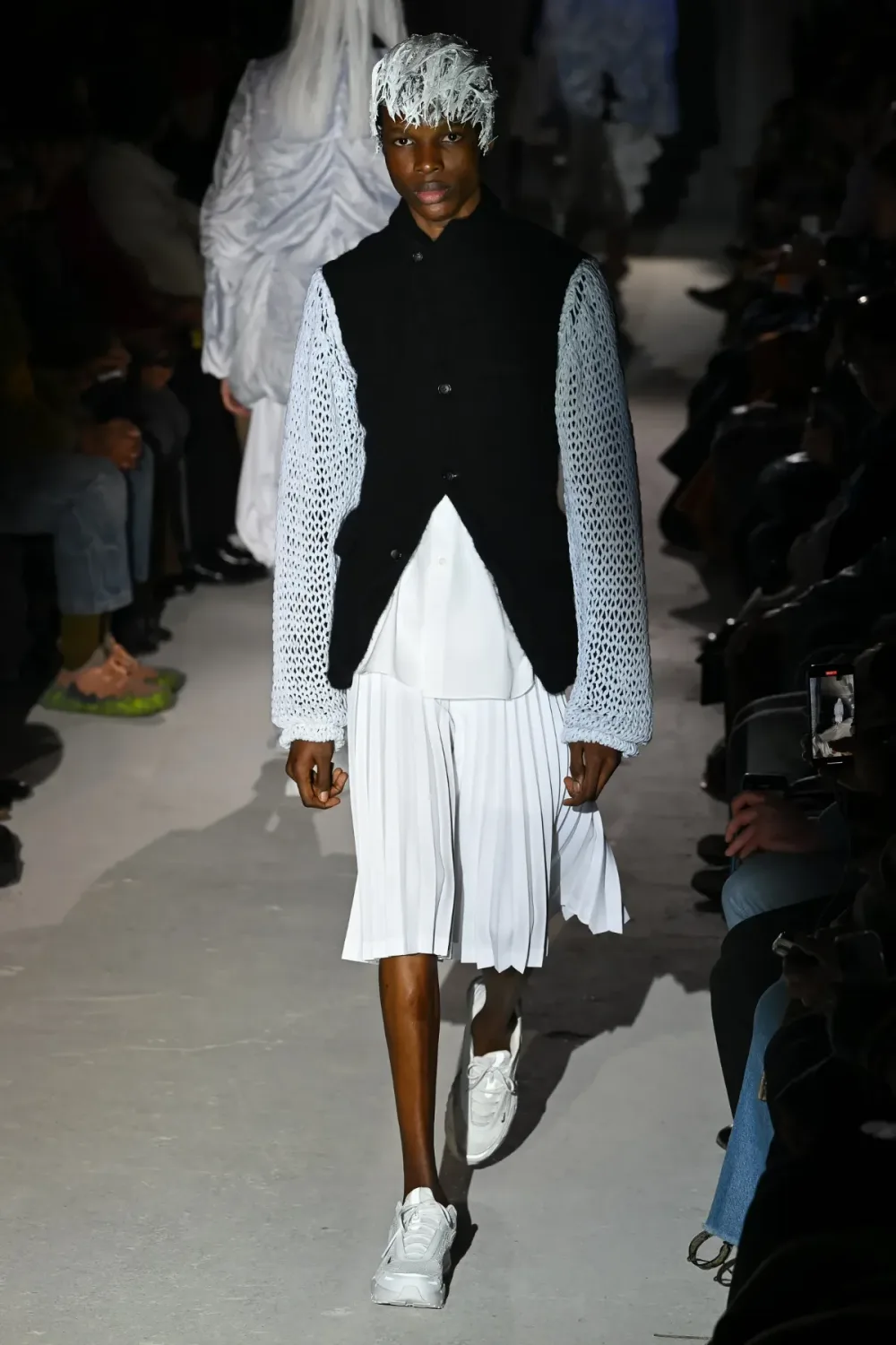コムデギャルソンオムプリュス 2024年秋冬 LOOK 37