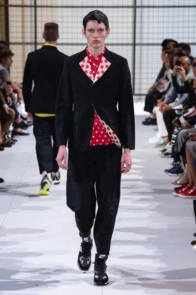 コムデギャルソンオムプリュス 2019春夏 LOOK 31