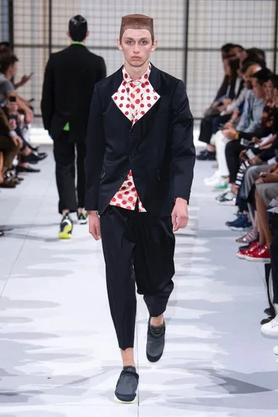 コムデギャルソンオムプリュス 2019春夏 LOOK 33