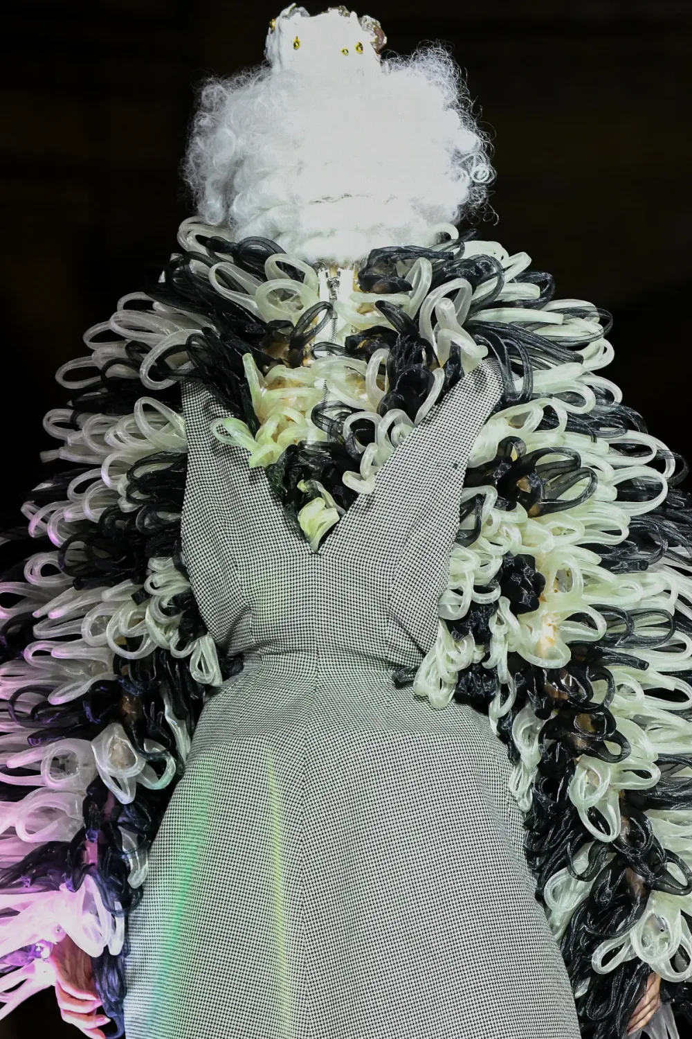 ノワールケイニノミヤ 2023年春夏 LOOK 2 / VIEW 4