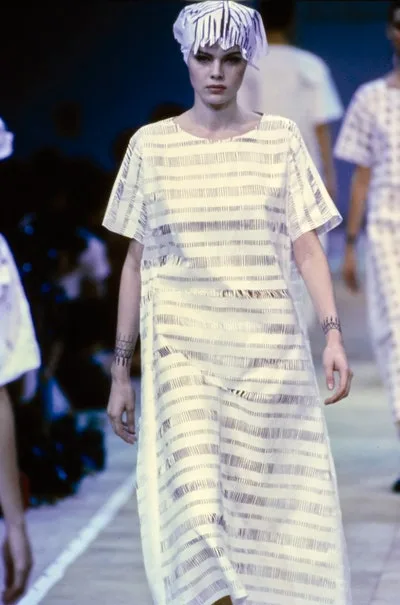 コムデギャルソン 1992春夏 LOOK 5