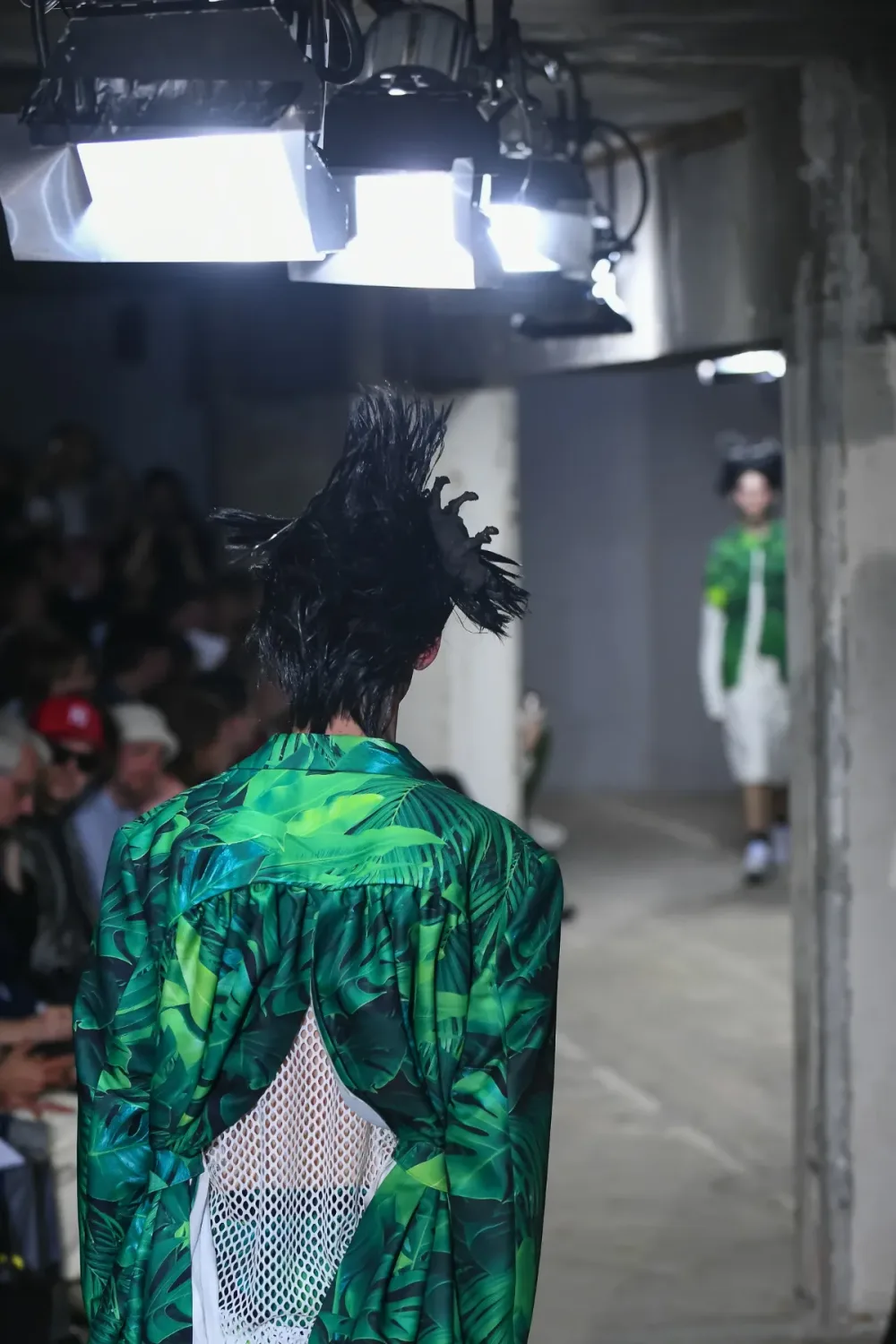 コムデギャルソンオムプリュス 2024年春夏 LOOK 9 / VIEW 4