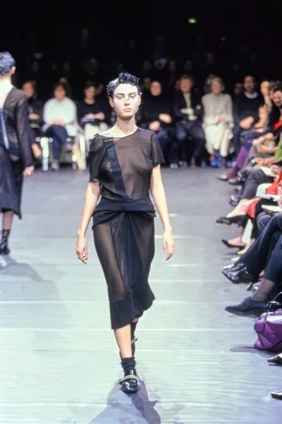 コムデギャルソン 2000秋冬 LOOK 34