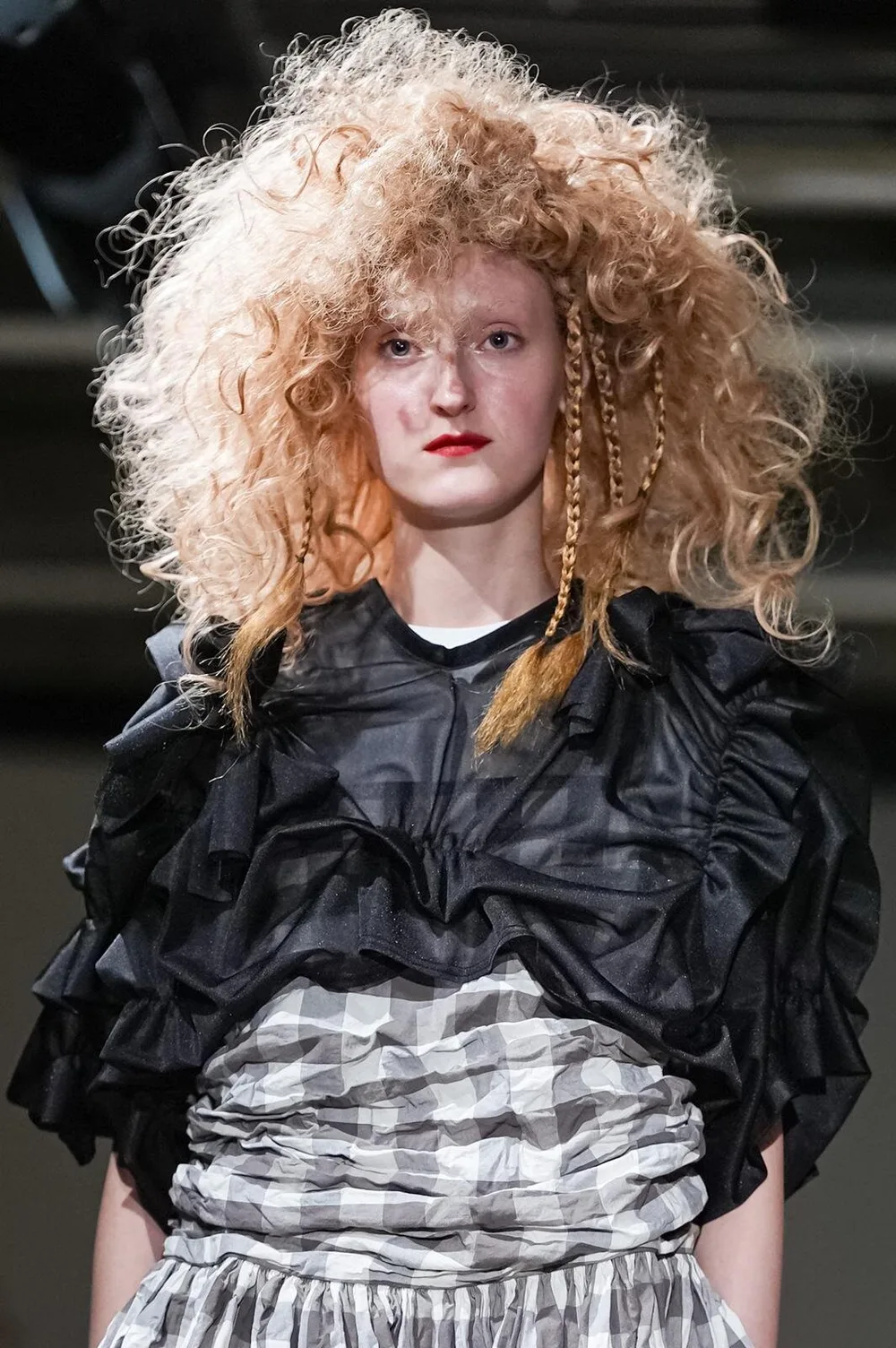 タオ 2026年春夏 LOOK 16 / VIEW 2