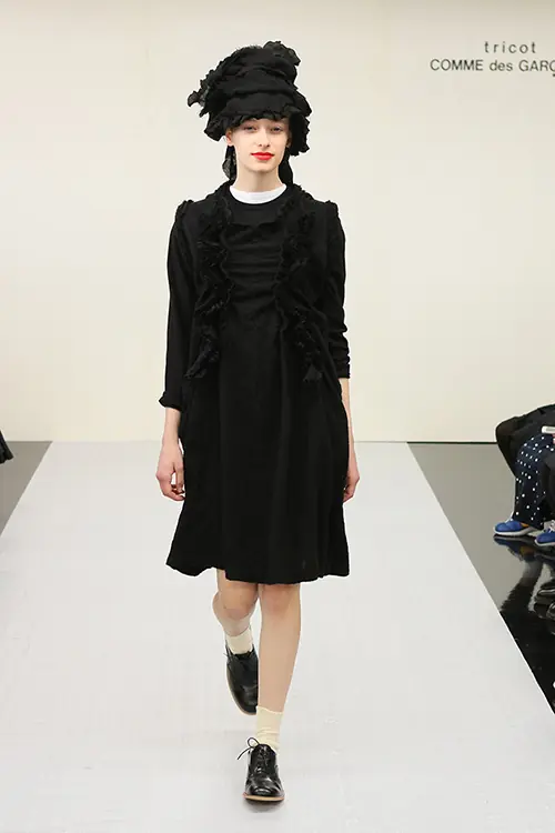 トリコ・コムデギャルソン 2015年秋冬 LOOK 19