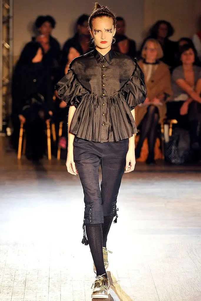 タオ 2009年春夏 LOOK 13