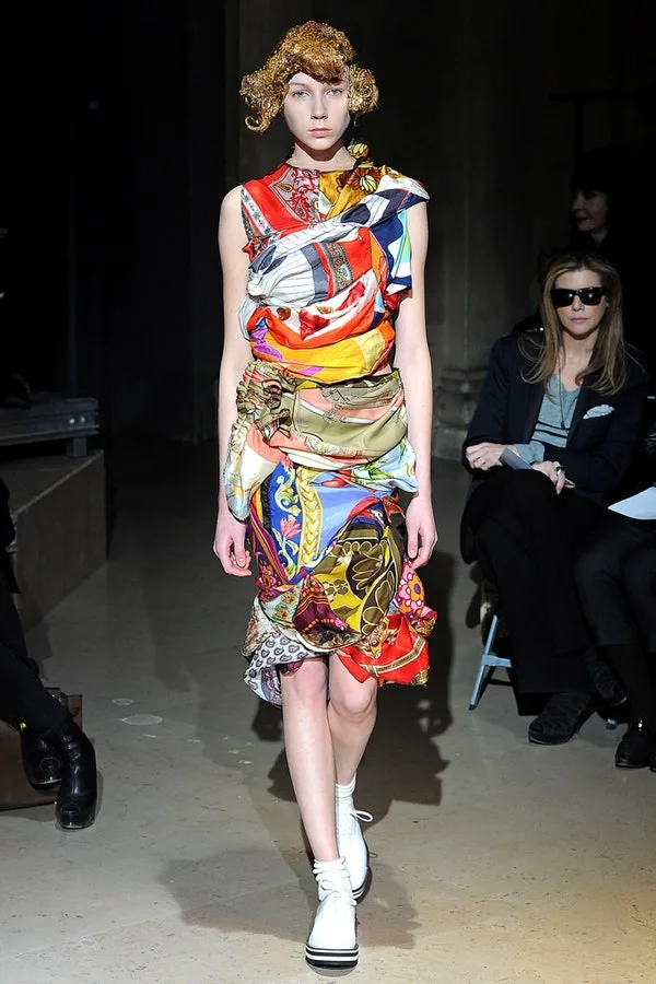 コムデギャルソン 2011秋冬 LOOK 14