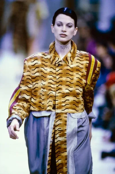 コムデギャルソン 1992春夏 LOOK 92