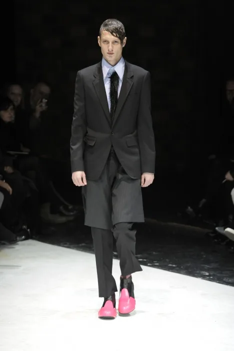 コムデギャルソンオムプリュス 2010秋冬 LOOK 37