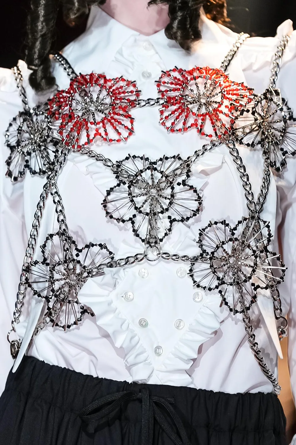 ノワールケイニノミヤ 2027年春夏 LOOK 24 / VIEW 3