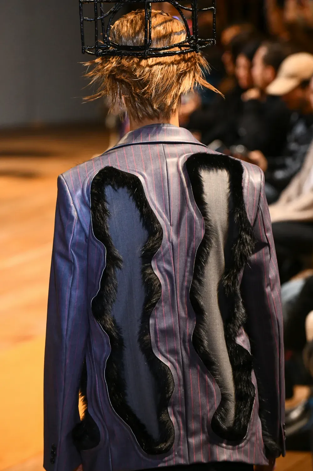 コムデギャルソンオムプリュス 2023年秋冬 LOOK 14 / VIEW 3