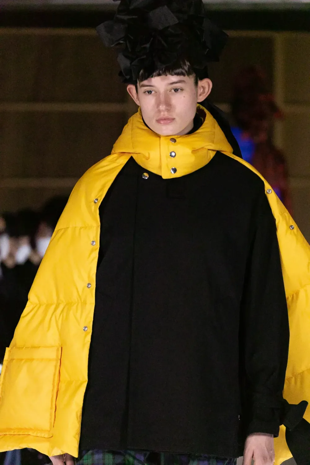 タオ 2023年秋冬 LOOK 3 / VIEW 2