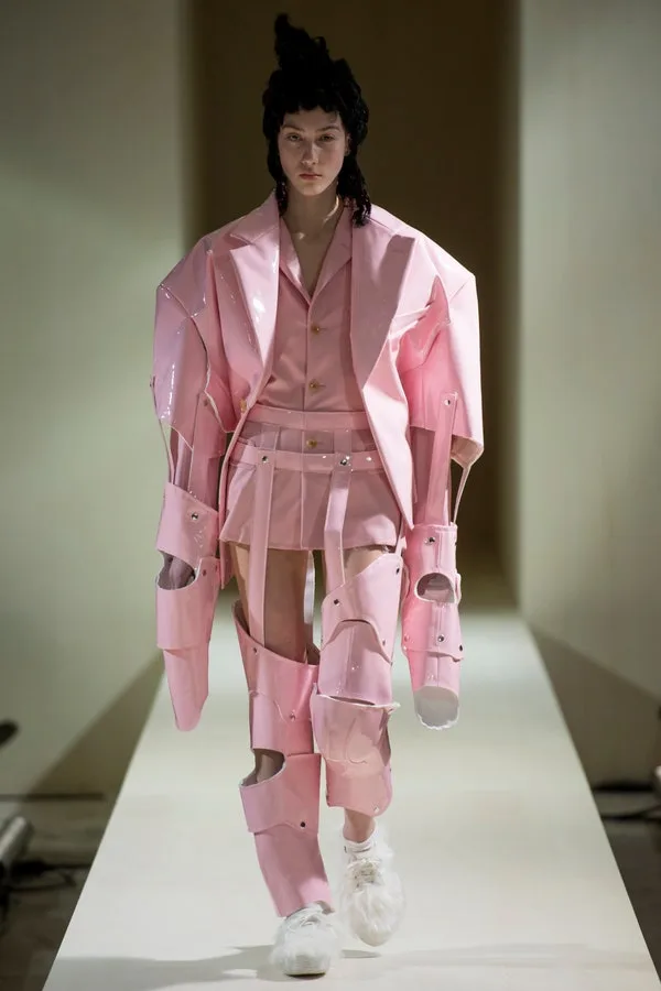 コムデギャルソン 2016秋冬 LOOK 7
