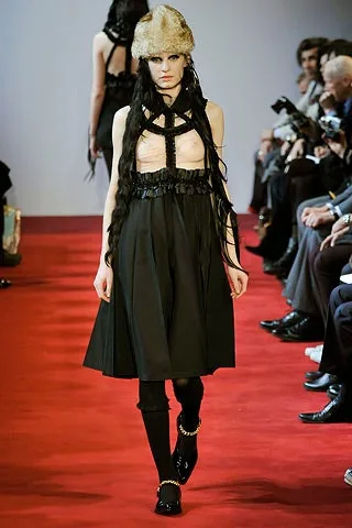 コムデギャルソン 2008秋冬 LOOK 22