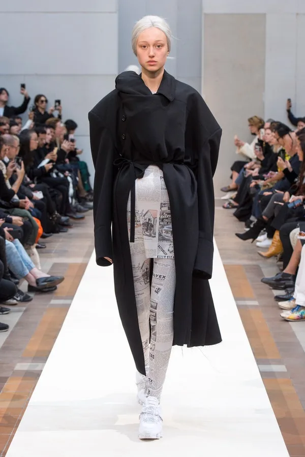 コムデギャルソン 2019春夏 LOOK 7