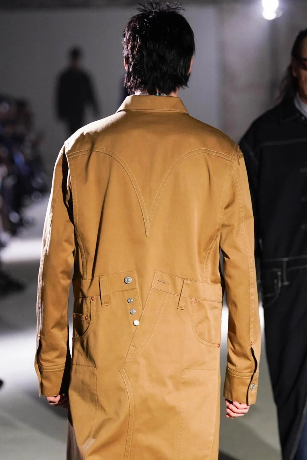 ジュンヤワタナベマン 2024年秋冬 LOOK 19 / VIEW 3