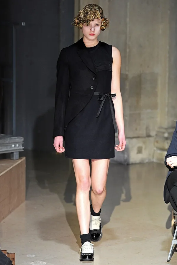 コムデギャルソン 2011秋冬 LOOK 19