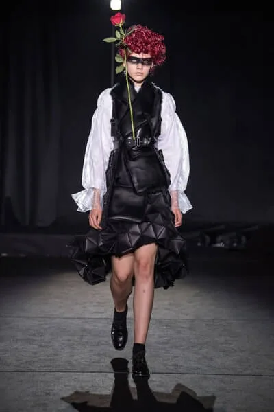ノワールケイニノミヤ 2019秋冬 LOOK 9