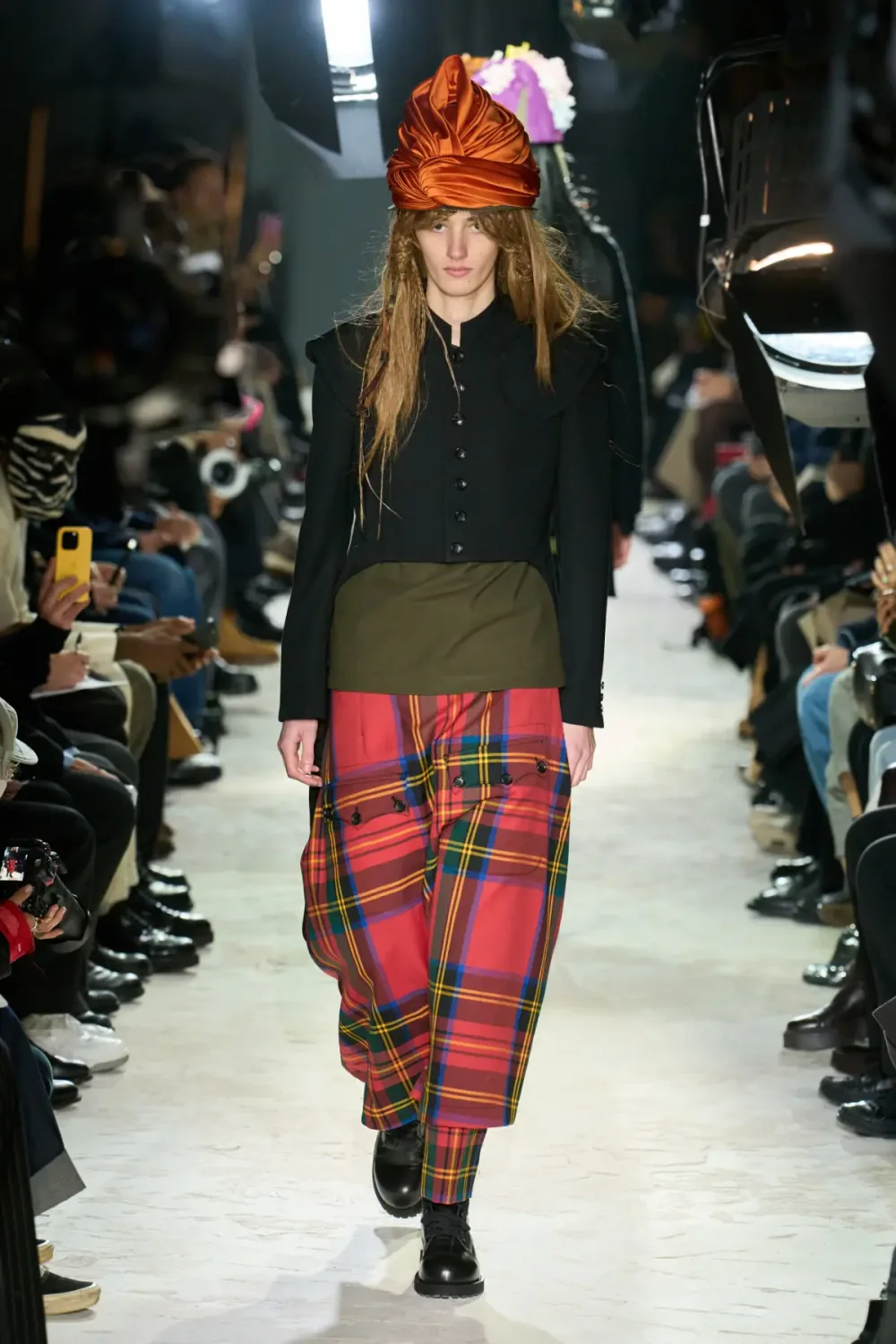コムデギャルソンオムプリュス 2025年秋冬 LOOK 30