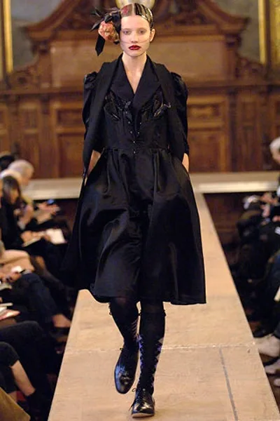 コムデギャルソン 2006秋冬 LOOK 34