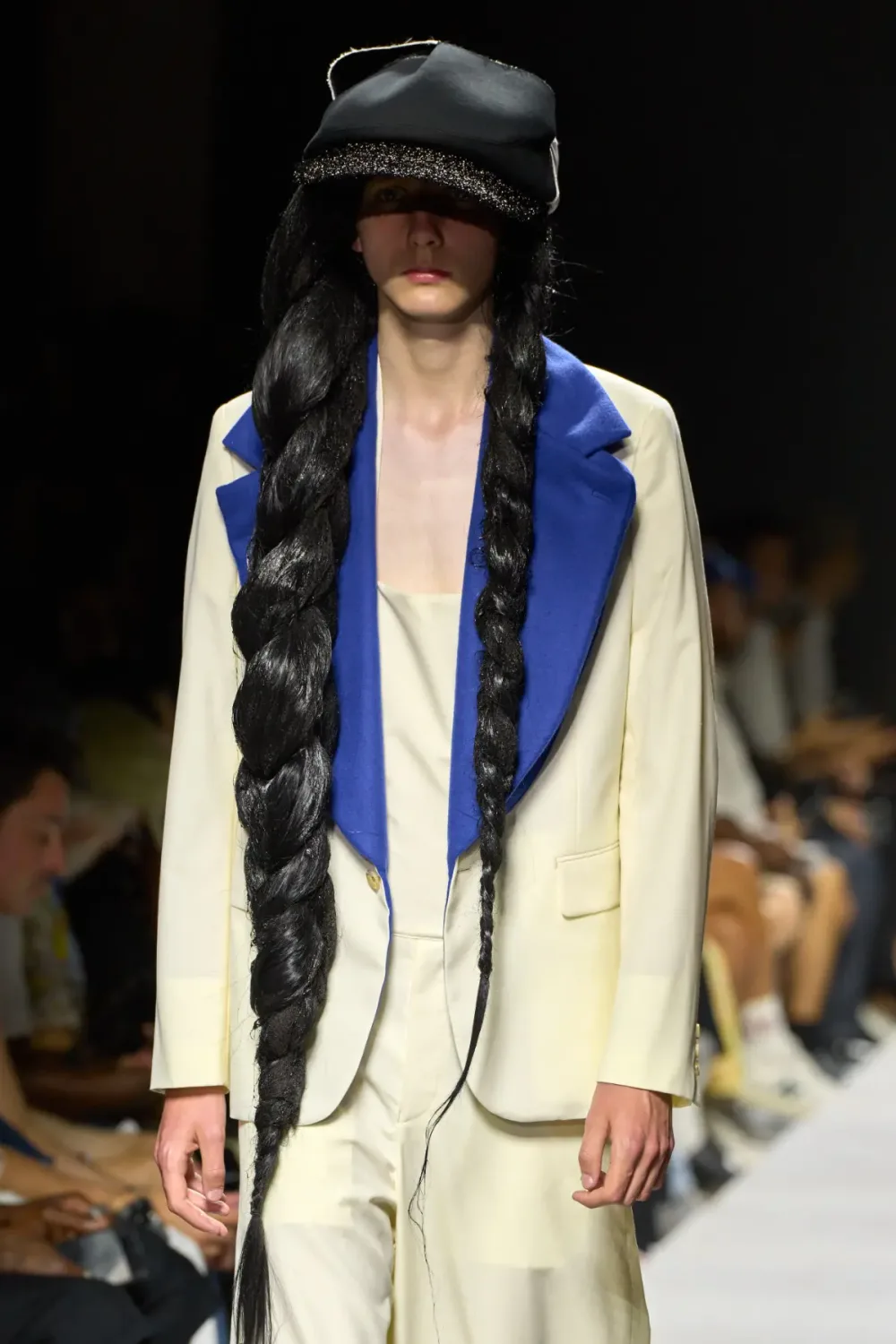 コムデギャルソンオムプリュス 2026年春夏 LOOK 19 / VIEW 3