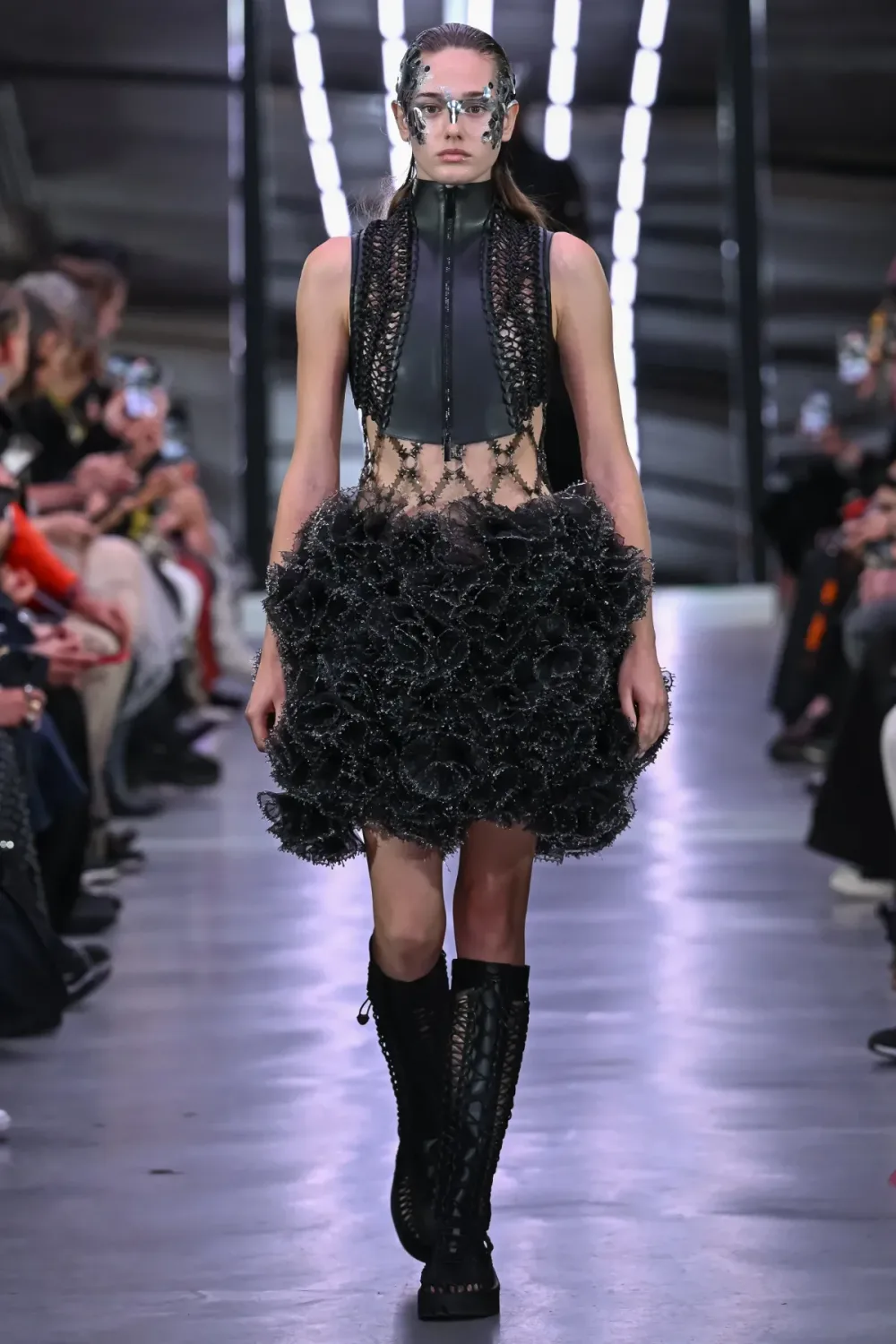 ノワールケイニノミヤ 2024年春夏 LOOK 2