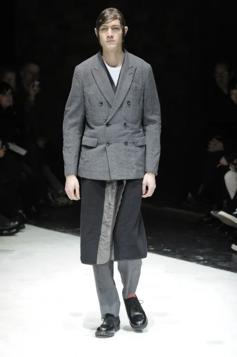 コムデギャルソンオムプリュス 2010秋冬 LOOK 20