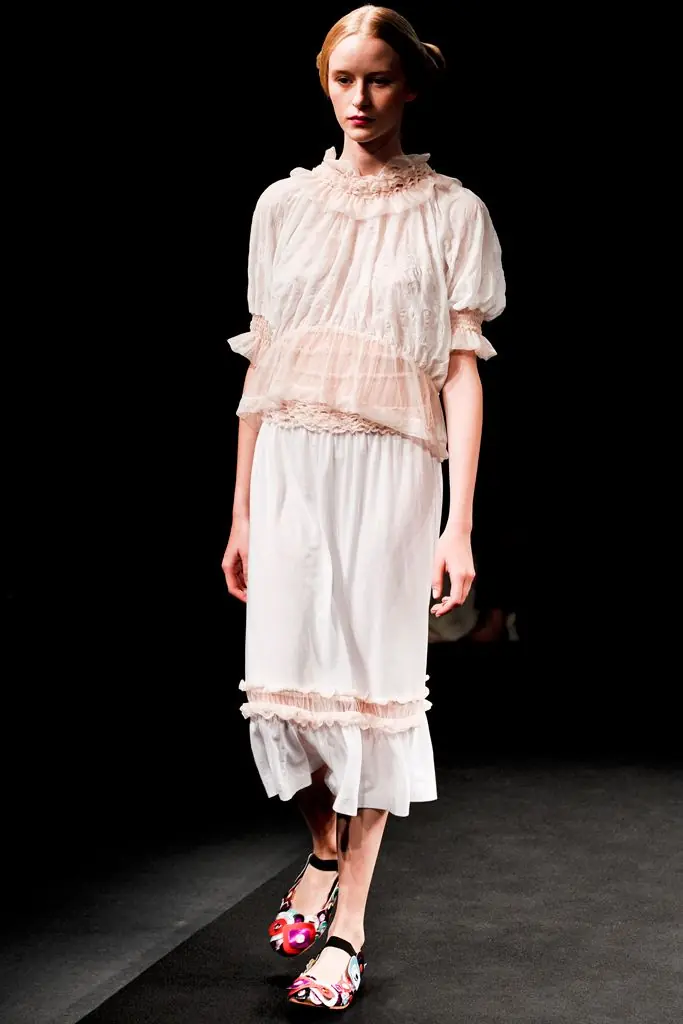 タオ 2011年春夏 LOOK 30