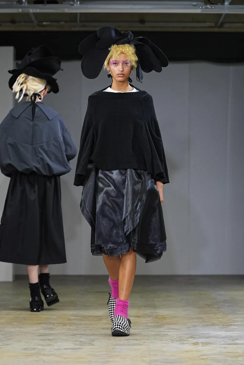 タオ 2026年秋冬 LOOK 19