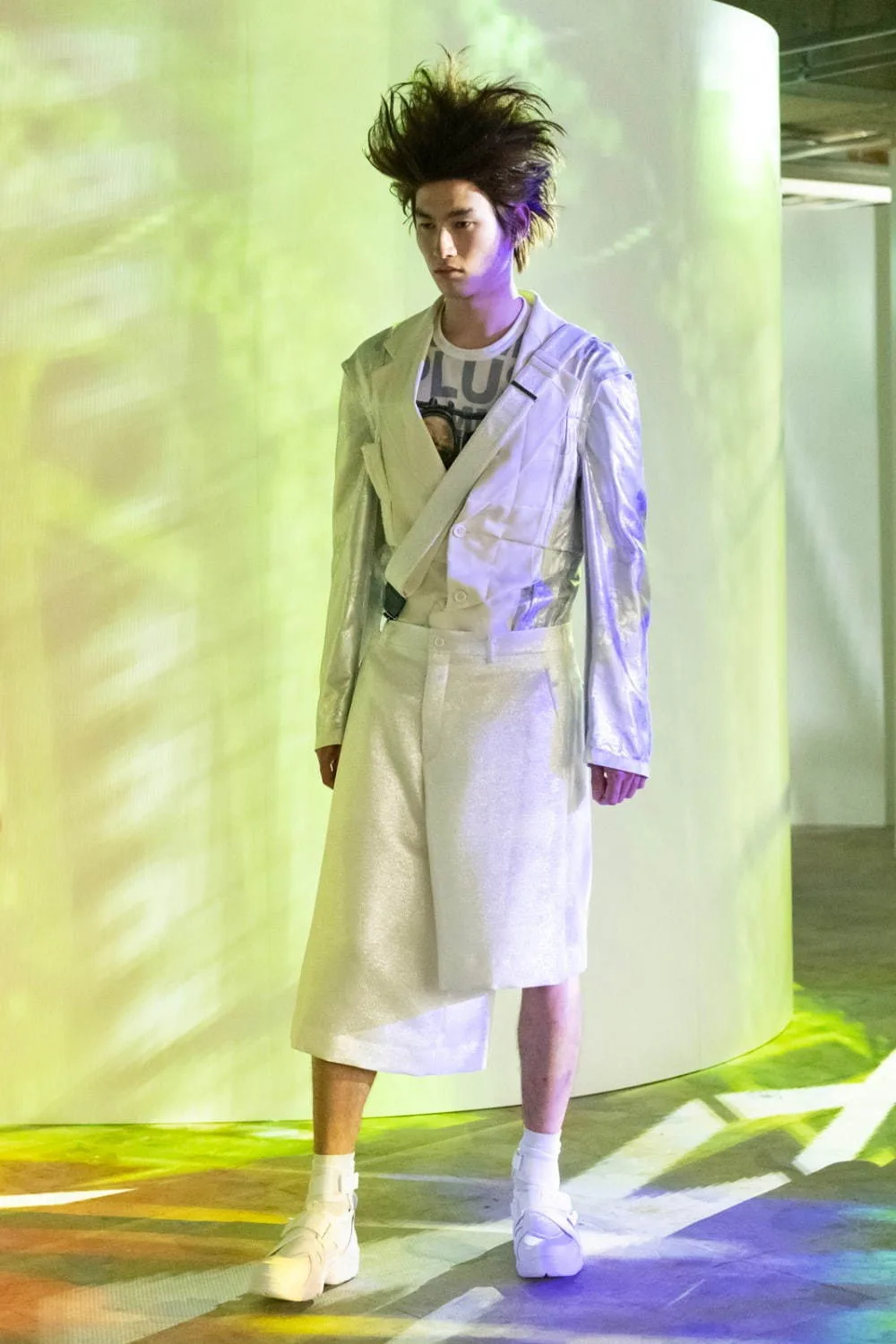 コムデギャルソンオムプリュス 2021春夏 LOOK 18