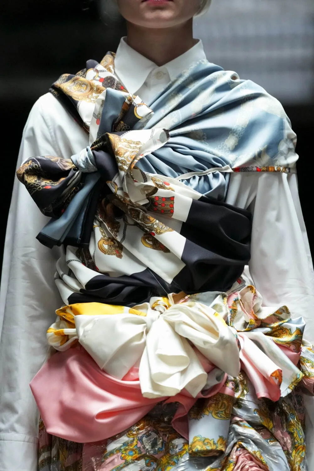 タオ 2025年秋冬 LOOK 25 / VIEW 2
