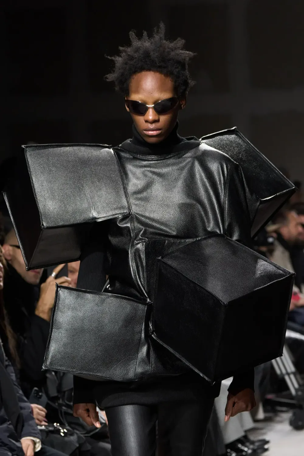 ジュンヤワタナベ 2025年秋冬 LOOK 11 / VIEW 4