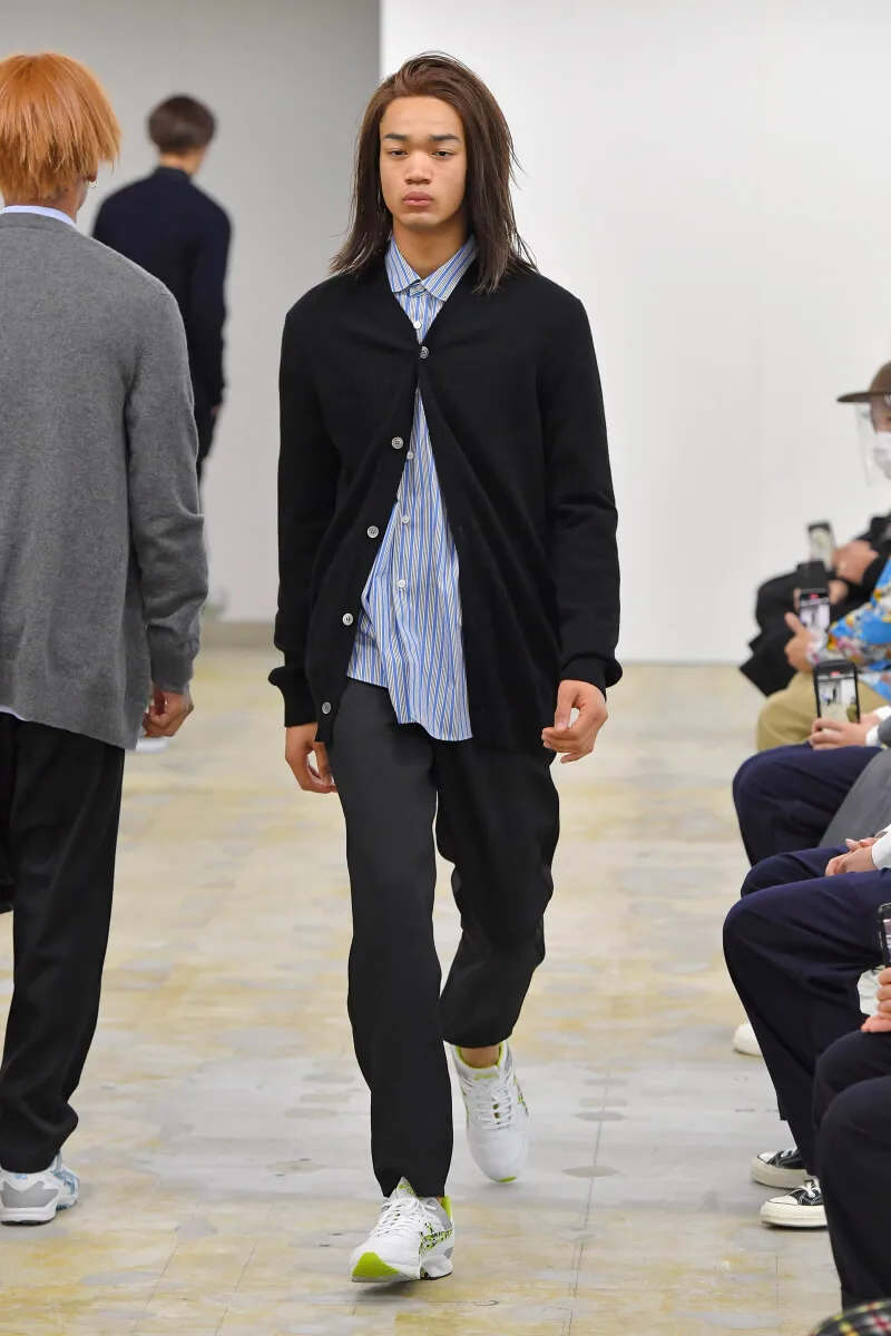 コムデギャルソンシャツ 2021年秋冬 LOOK 37