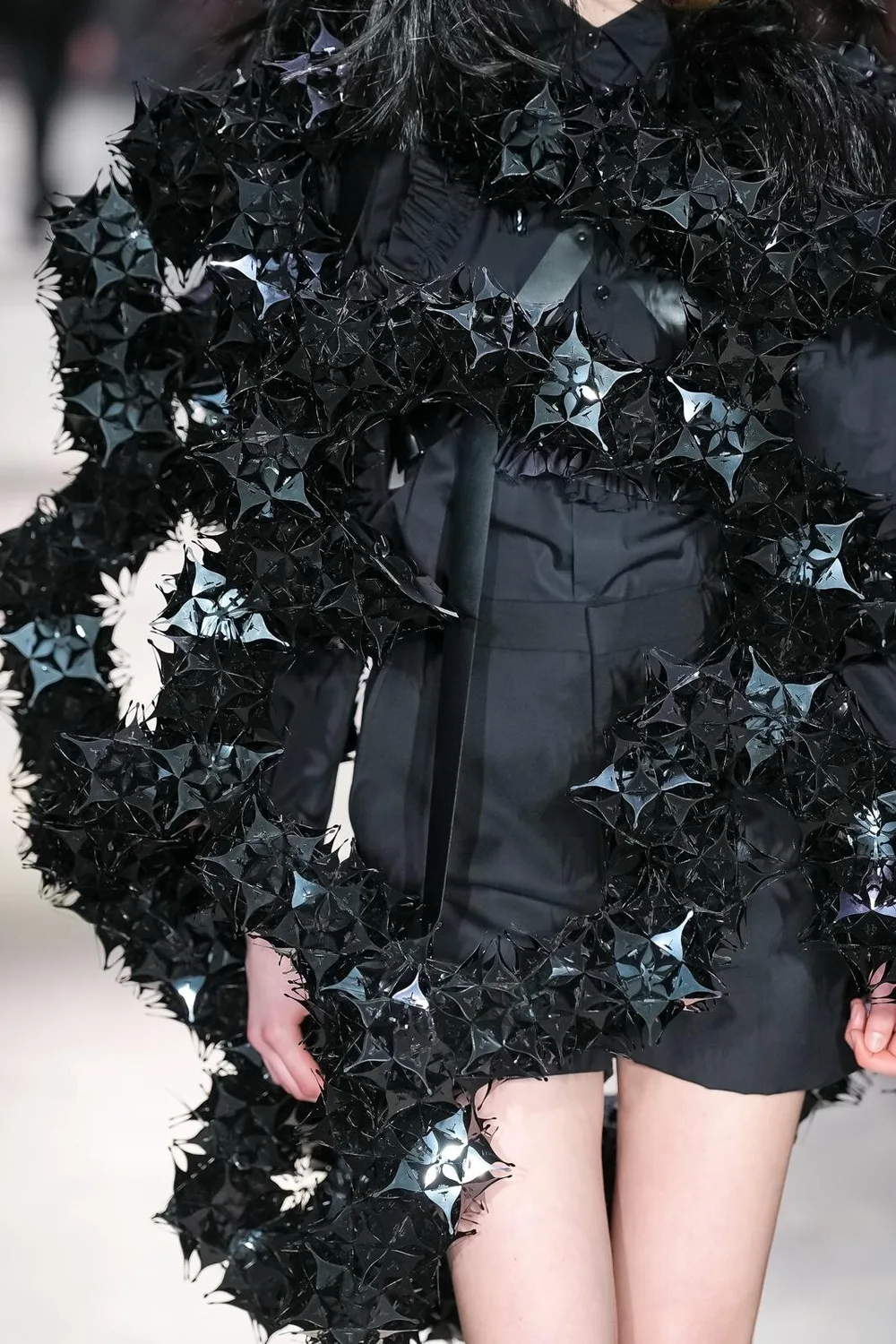 ノワールケイニノミヤ 2026年秋冬 LOOK 1 / VIEW 3
