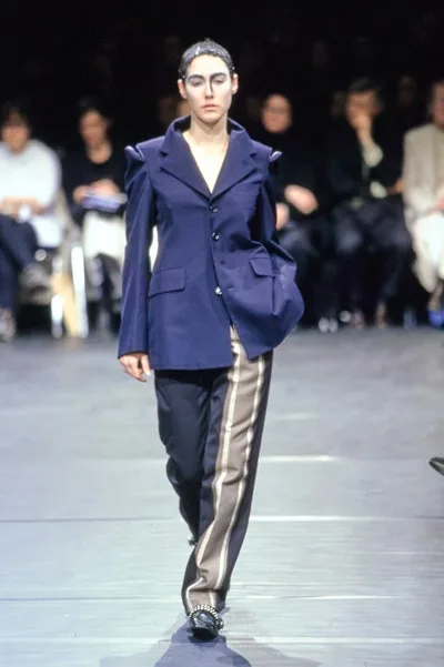 コムデギャルソン 2000秋冬 LOOK 44