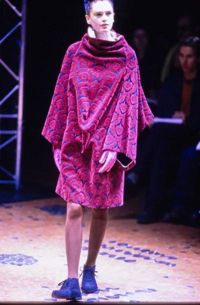 コムデギャルソン 1996秋冬 LOOK 32