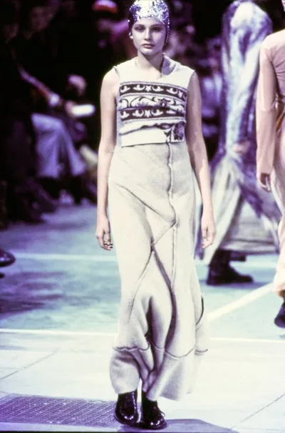 コムデギャルソン 1993秋冬 LOOK 30